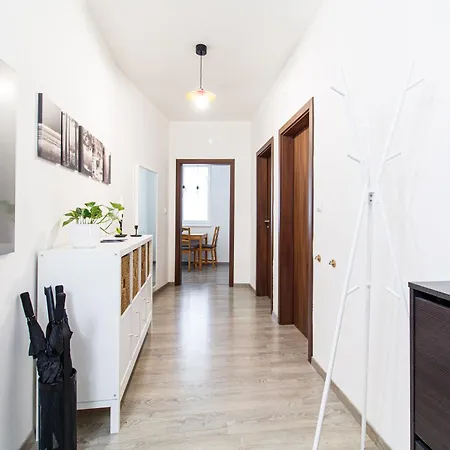 Karolína - 4kk, Garden Terrace, Free Parking * Ostrava