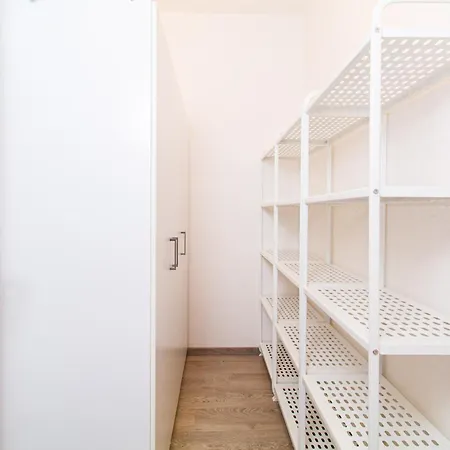 Apartment Karolina - 4kk, Garden Terrace, Free Parking *